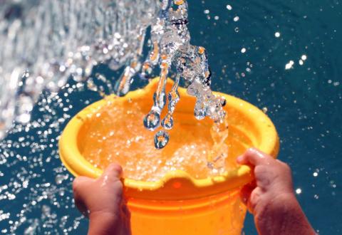 swimming pool bucket swimming pool bucket
